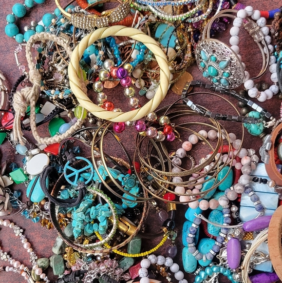 Bracelets Bundle 50pcs - Picture 3 of 4